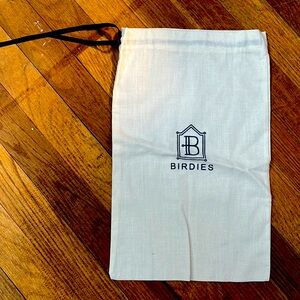 Birdies Dust Bag with Navy blue ribbon cinch top, size 9.25 inches x 15 inches